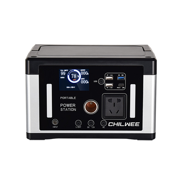 700W ስማርት ሶላር ጀነሬተር ለአደጋ ጊዜ መብራት ኃይል መሙላት